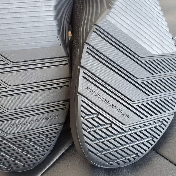 Nike Metcon 5 - Picture 4 of 8